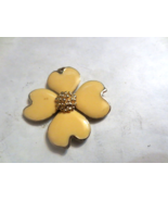 Vintage Necklace Enamel Dogwood Flower Pendant Gold Tone Chain - £7.46 GBP
