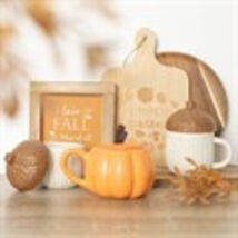 Pumpkin Shaped Mug and Socks Set - $359.61 MXN