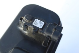 2005-20007 CADILLAC STS GAS FUEL VAPOR CHARCOAL CANISTER BOX  R1899 image 5