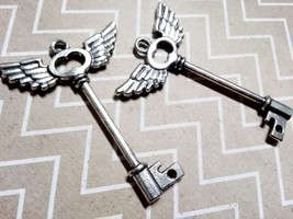 Skeleton Keys Antiqued Silver Flying Winged Key Steampunk 4PCS 61mm - $4.94