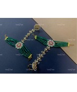 VernioQ Trends-Traditional Gold Plated Pachi Kundan Green Beaded Haath P... - $104.05 CAD