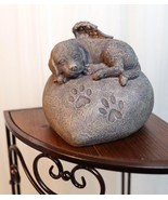 Angelic Labrador Dog Sleeping On Heart Stone Cremation Urn Pet Memorial ... - $819.62 MXN