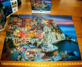 Jigsaw Puzzle 1000 Pcs Cinque Terre Italy Ocean Cliffside Homes Boats Complete - £10.35 GBP