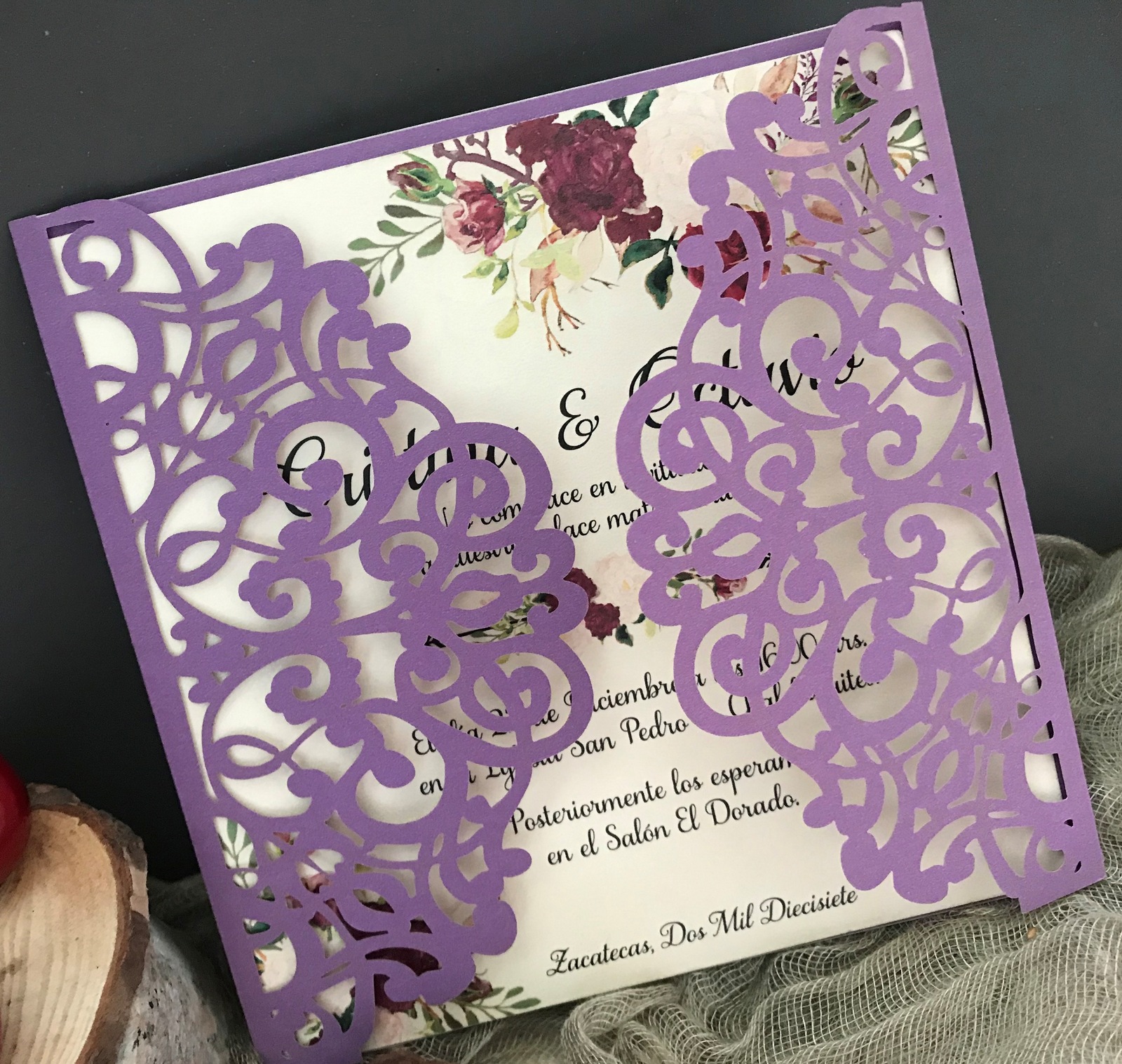 50pcs purple Laser Cut wedding invitations cards,custom laser cut