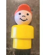 Vintage Fisher Price Little People Yellow Boy with Red Cap - $131.52 MXN