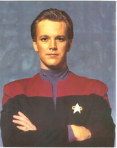 Star Trek Voyager Lt.jg Tom Paris 8 x 10 Glossy Postcard 1996 NEW UNUSED - £3.99 GBP