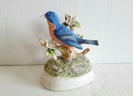 Vintage Gorham Porcelain Blue Robin Bird Figurine Music Box Made in Japa... - $15.99