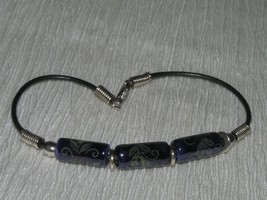 Estate Black Leather Cord w Dark Blue Ceramic Barrel Beads &amp; Silvertone Finding - £6.64 GBP