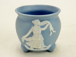 3-Toed Cauldron Vase, Faux Jasperware, Imitation Wedgwood, Made in Japan - $19.55