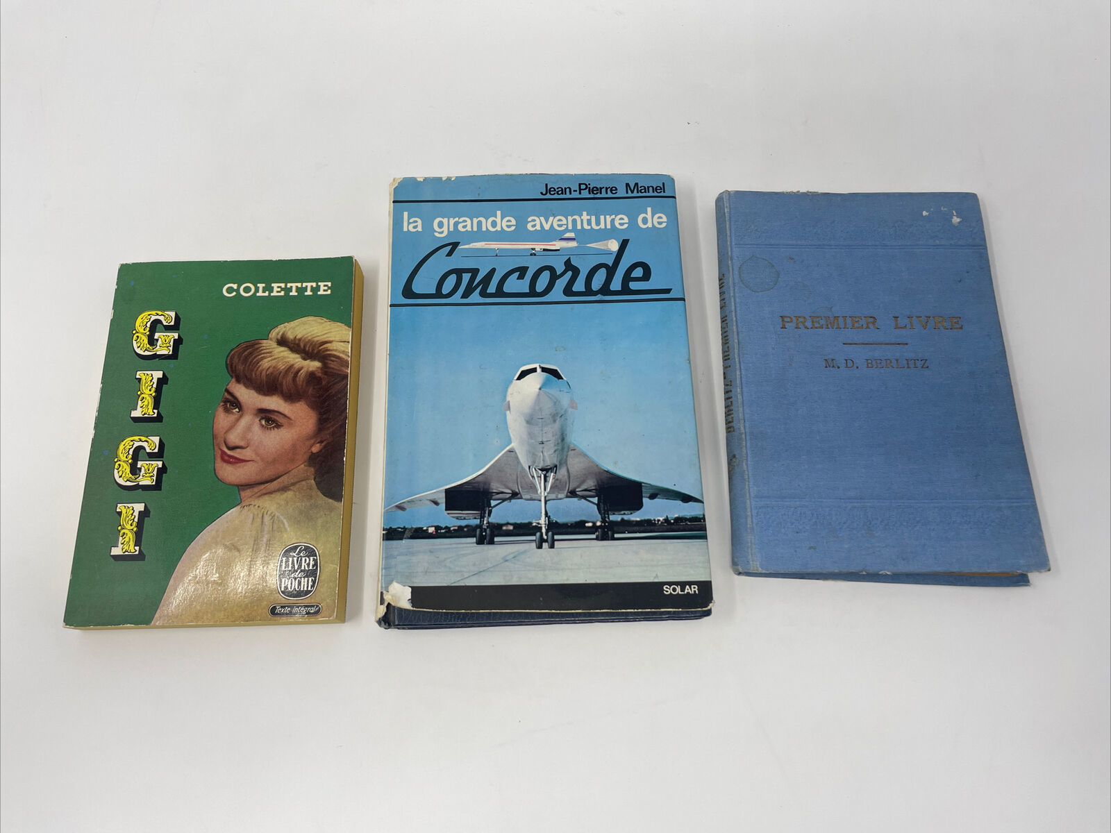 Primary image for French Language Vintage Books Lot of 3 Gigi Concorde Berlitz 1917 1903
