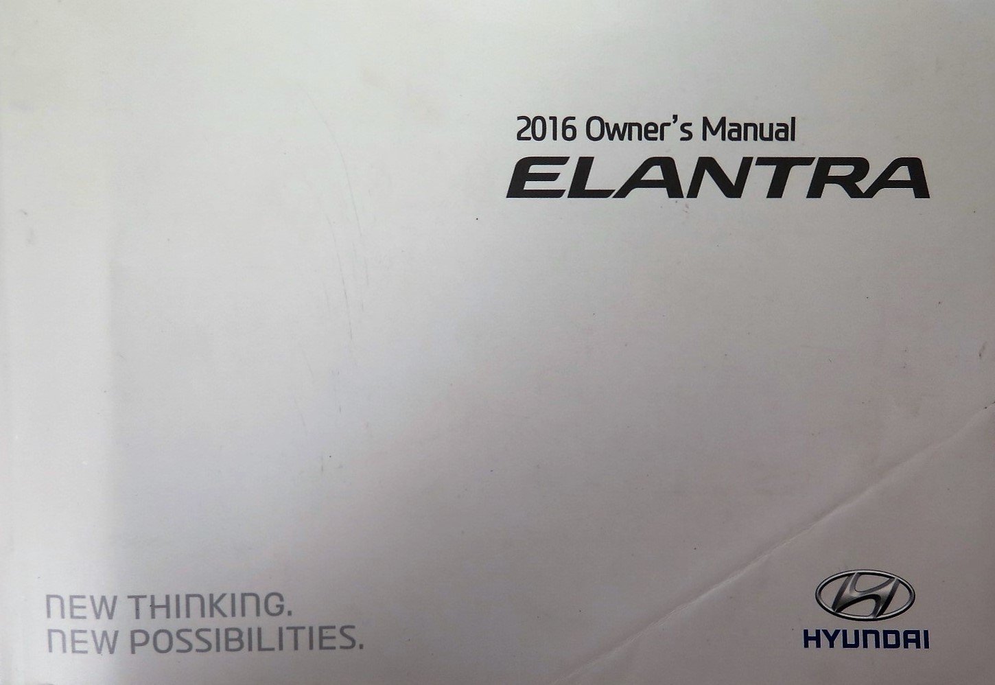 2016 Hyundai Elantra Owners Manual Guide Book [Paperback] Hyundai - $27.74