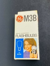 Vintage GE M3B Blue Flashbulbs (Pack of 11) Made in USA - £9.13 GBP