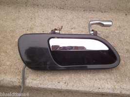 1999 2002 Continental Right Front Door Handle Ebony Oem Used Orig Lincoln - $98.01