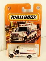 Matchbox 2022 #36 White International Terrastar Ambulance MBX Metro Seri... - $11.99