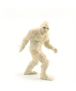 Bigfoot Action Figure Collectible Statue - Decor Figurine - White - $183.94 MXN