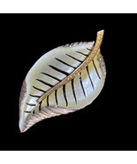 VINTAGE BROOCH LEAF PIN ENAMEL RHINESTONE GOLD TONE METAL - $12.65
