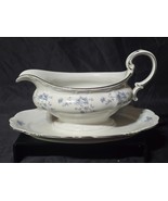 Vintage JOHANN HAVILAND Bavaria BLUE GARLAND Gravy Boat &amp; Attached Under... - $30.15 CAD
