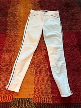 JBRAND &quot;Blanc&quot; White Stretch Skinny Jeans Navy Blue Piping SZ 27 NWOT - £38.66 GBP