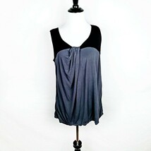 Daisy Fuentes Womens Size Small Knit Shirt Gray and Black Knot Top Sleev... - $5.00