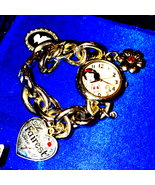 Beautiful vintage Snow White charm bracelet watch - $658.61 MXN