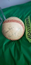 Vintage 9 Signature Baseball Berra, Rizzuto, DiMaggio, Reynolds, Williams, Mize+ - £328.54 GBP