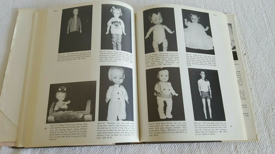 Modern Collectors Dolls HCDJ Patricia Smith First Volume Very Good Condition Item image 3