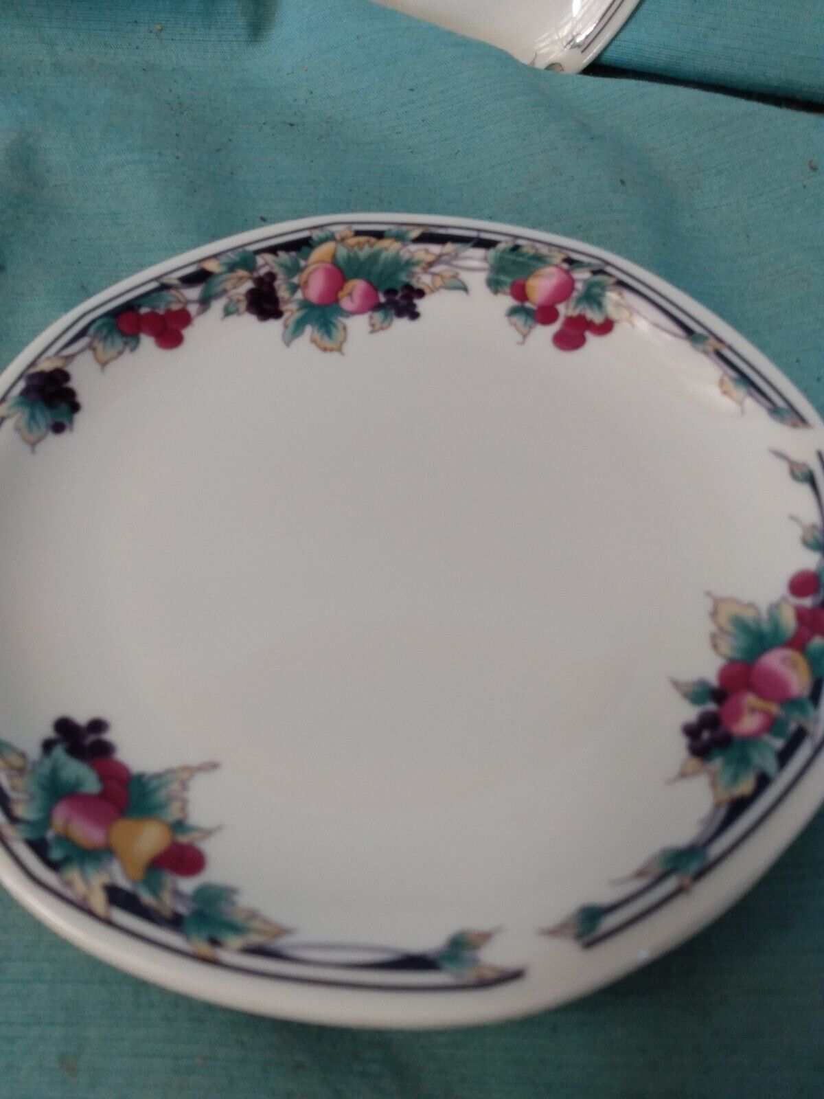 Primary image for Vintage Royal Doulton Autumn's Glory Salad Plate LS1086  1991 8.5" Retired