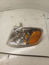 Driver Corner/Park Light Fog-driving Bumper Mounted Fits 01-02 COROLLA 1... - $20.79