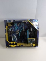 (New) DC Batman Bat-Tech Flyer with 4&quot; Batman &amp; Mr. Freeze Action Figures  - £11.16 GBP