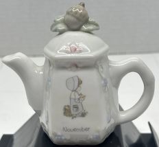 VTG November Precious Moments Tea Pot Home Decor Acorn Blessing Turkey D... - $8.31
