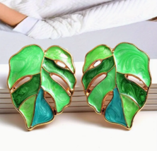 Womens Gold Green Hallow Leaf Flower Fashion Jewerly Earrings ! - £11.98 GBP