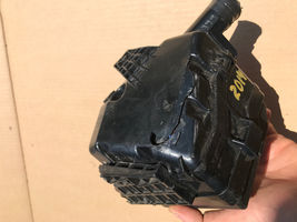 2012-2015 TOYOTA HYBRID CAMRY RELAY AND FUSE BOX X1390 image 9