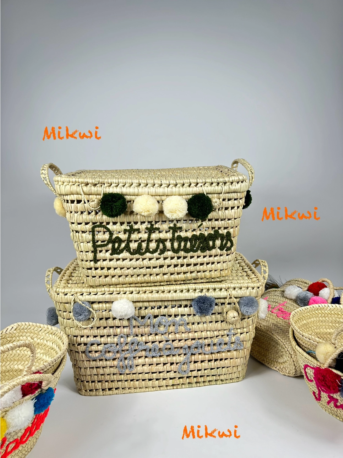 Personalized toy trunk, toys chest, baby gift, toy box,Wicker storage chest - $59.00