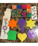 Perler BEAD Activity Craft Lot Beads/Organizer 6 Peg Boards Patterns Iro... - €21,08 EUR