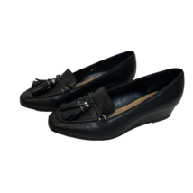 Tahari Black Leather Womens Size 7 Resort Tassel Loafers 1.50” Heel Black - £20.62 GBP