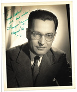 Black &amp; white 8 x 10 hand-signed photo-Harry W. Flannery-foreign corresp... - $280.80 MXN