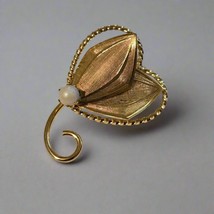 Vintage Leaf Brooch – Gold Tone Textured Leaves with Faux Pearl Accent - $108.49 MXN