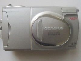 Silver Olympus CAMEDIA Model D-550 Zoom 3.0MP 2.8X Zoom LCD Digital Camera - £21.90 GBP