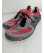 North Face Women&#39;s Trail Shoes Grey Pink Size 7A Strap Outdoors Hiking L... - $458.41 MXN