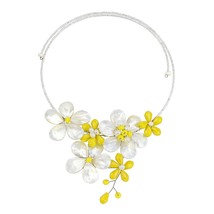 Forest Statement Pearl Seashell Yellow Glass Beads Flower Garden Choker Necklace - £19.84 GBP
