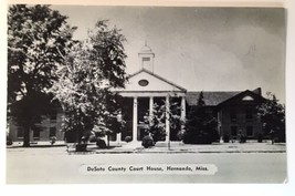 Desoto County Court House HERNANDO Mississippi~Vintage Postcard 1940s - $9.00