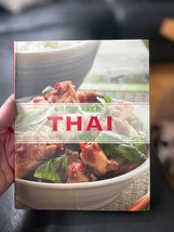 BEST EVER THAI A COLLECTION OF OVER 100 ESSENTIAL RECIPES - $110.71 MXN