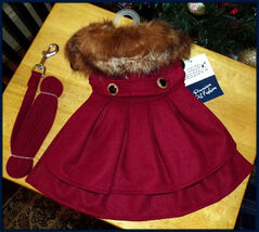 NWT Wool Fur-Trimmed Dog Harness Burgundy Coat by Doggie Design  Small ~... - €16,41 EUR