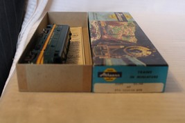 HO Scale Athearn, F7A Diesel Locomotive, Northern Pacific, Green #6011  ... - $120.00