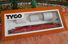 HO Scale: Tyco Great Northern Flat Car w/Pipes #342, Boxed; Model Railroad Train - £9.35 GBP