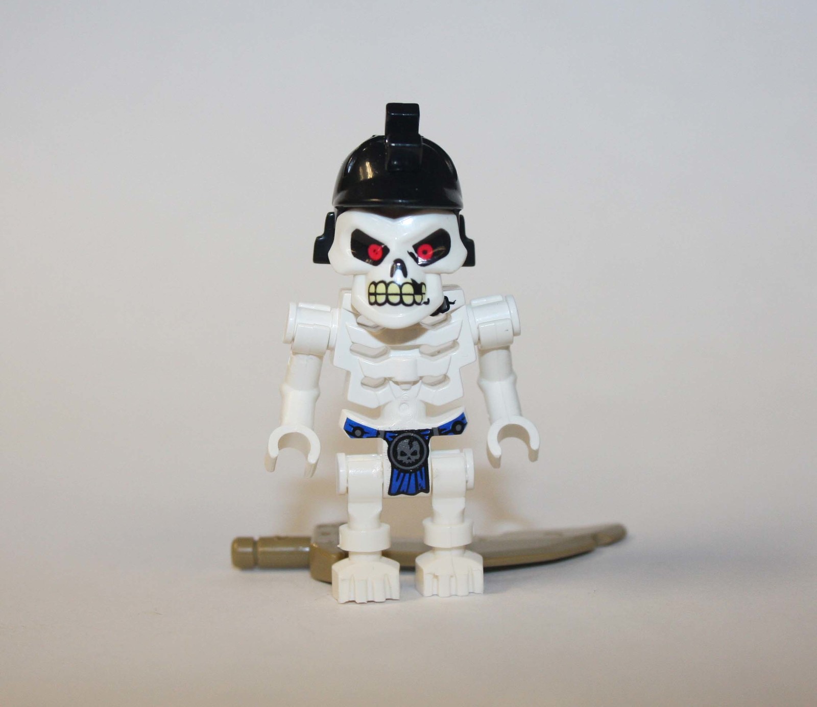 Minifigure Kruncha Legacy Skulkin Ninjago Skeleton Custome - $7.94