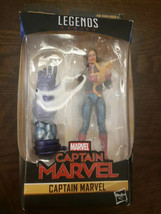 Disney Marvel Legends Captain Marvel NIB - £12.94 GBP