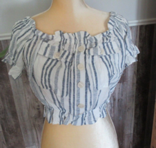 Rue 21  Striped  On/Off The Shoulders Blue &amp; White Cropped Top Size M - $5.99