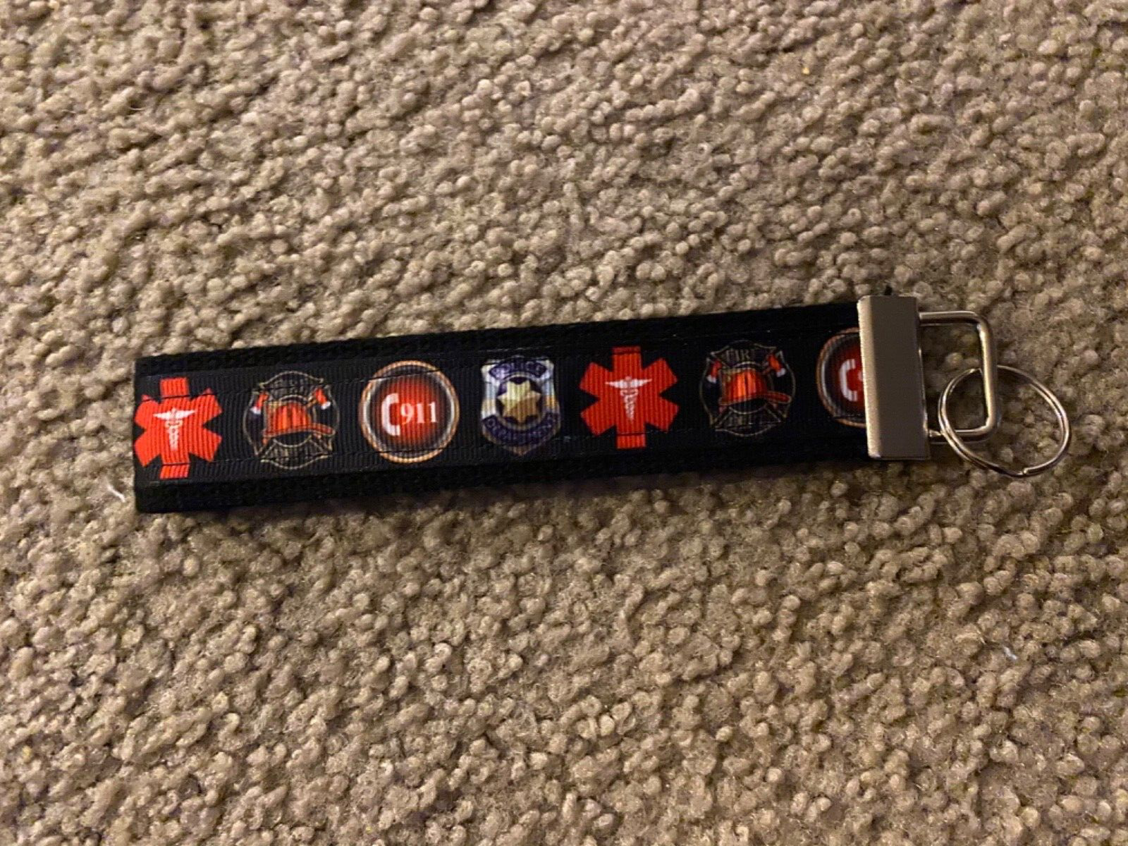 New Handmade ER Medical Fire Rescue Wristlet Key Chain Hand Lanyard Key Fob - $5.90