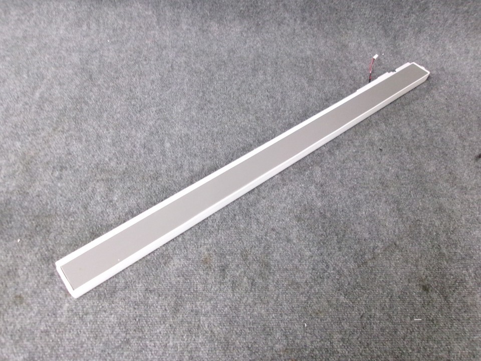 5304530853 FRIGIDAIRE REFRIGERATOR DOOR MULLION - $35.00
